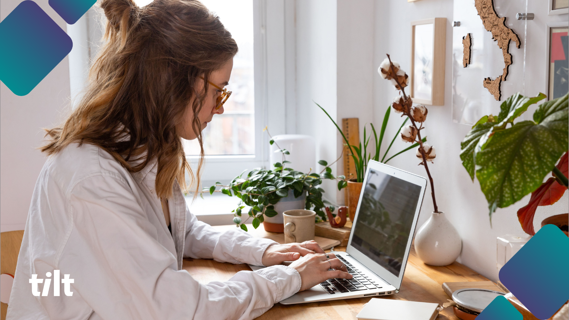 Blog graphic of woman typing on her computer